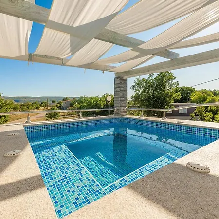 Villa Zora, Starigrad Paklenica, Seline